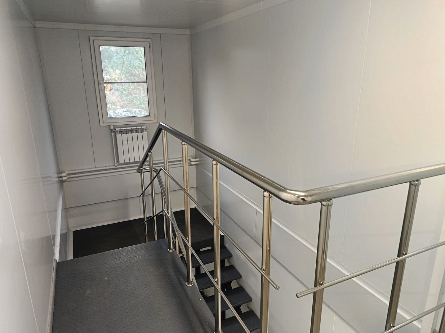 Общежитие на базе 90 модулей "Звезда" в городе  Великий Новгород